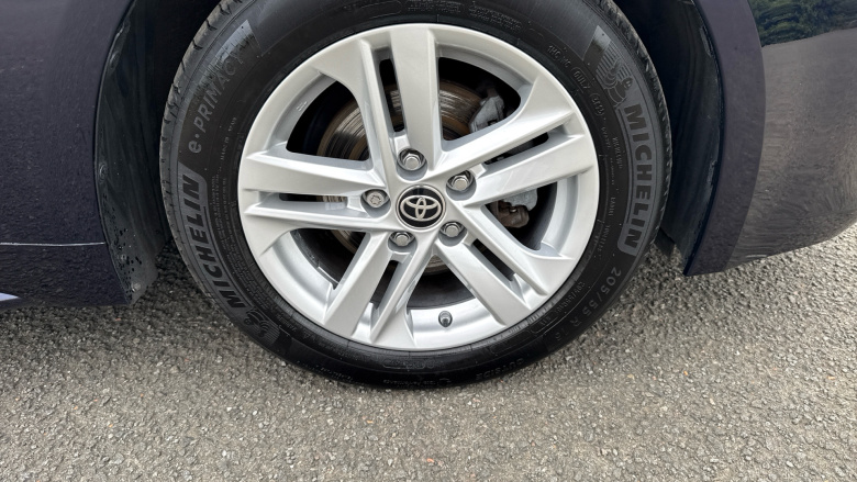 Toyota Corolla 1.8 VVT-i Hybrid Icon Tech 5dr CVT Hybrid Estate